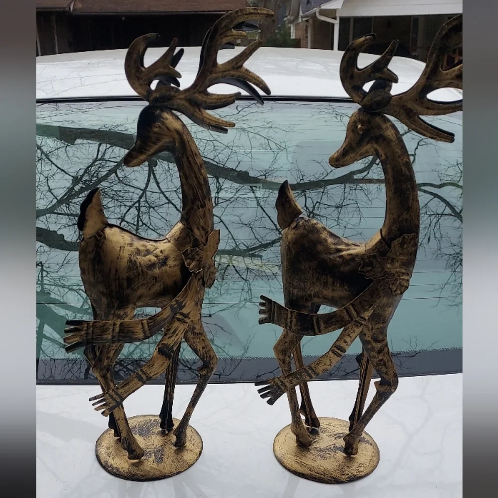 Decor Deer - Picture 2 of 2
